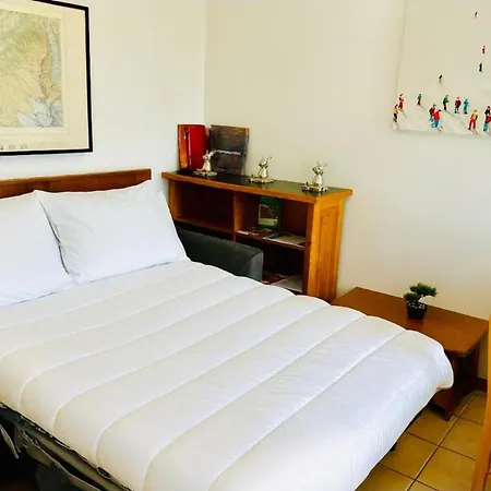 With Balcon In The Downtown ! Шамоні