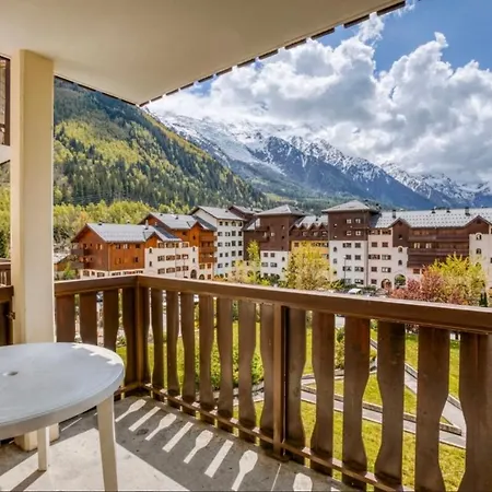 With Balcon In The Downtown ! * Chamonix