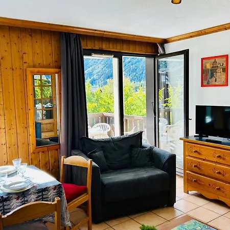 Appartement Joli Avec Wifi-balcon En Plein Centre-ville ! *