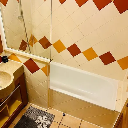 Apartment With Balcon In The Downtown !