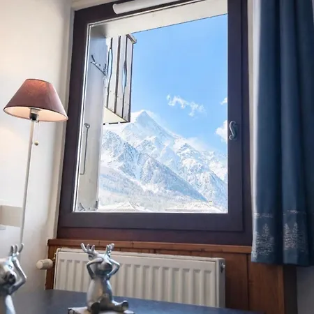 Appartement Joli Avec Wifi-balcon En Plein Centre-ville ! *
