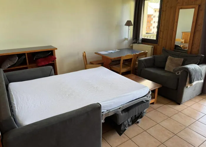 With Balcon In The Downtown ! Шамони