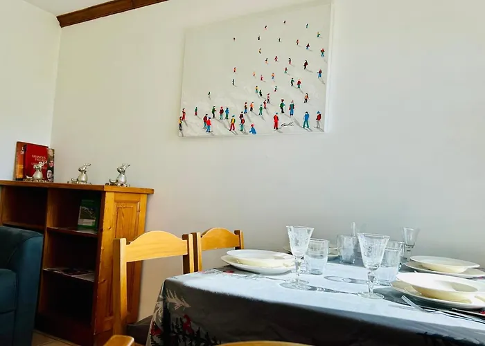 Apartament With Balcon In The Downtown ! *